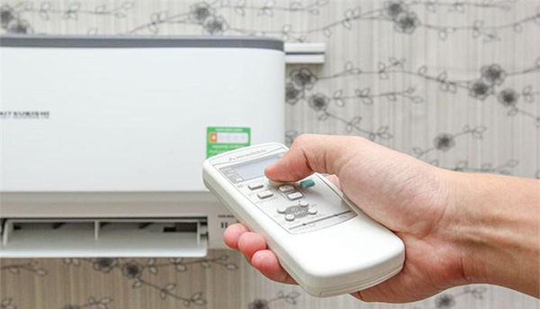 Cách kiểm tra lỗi máy lạnh bằng Remote Daikin 